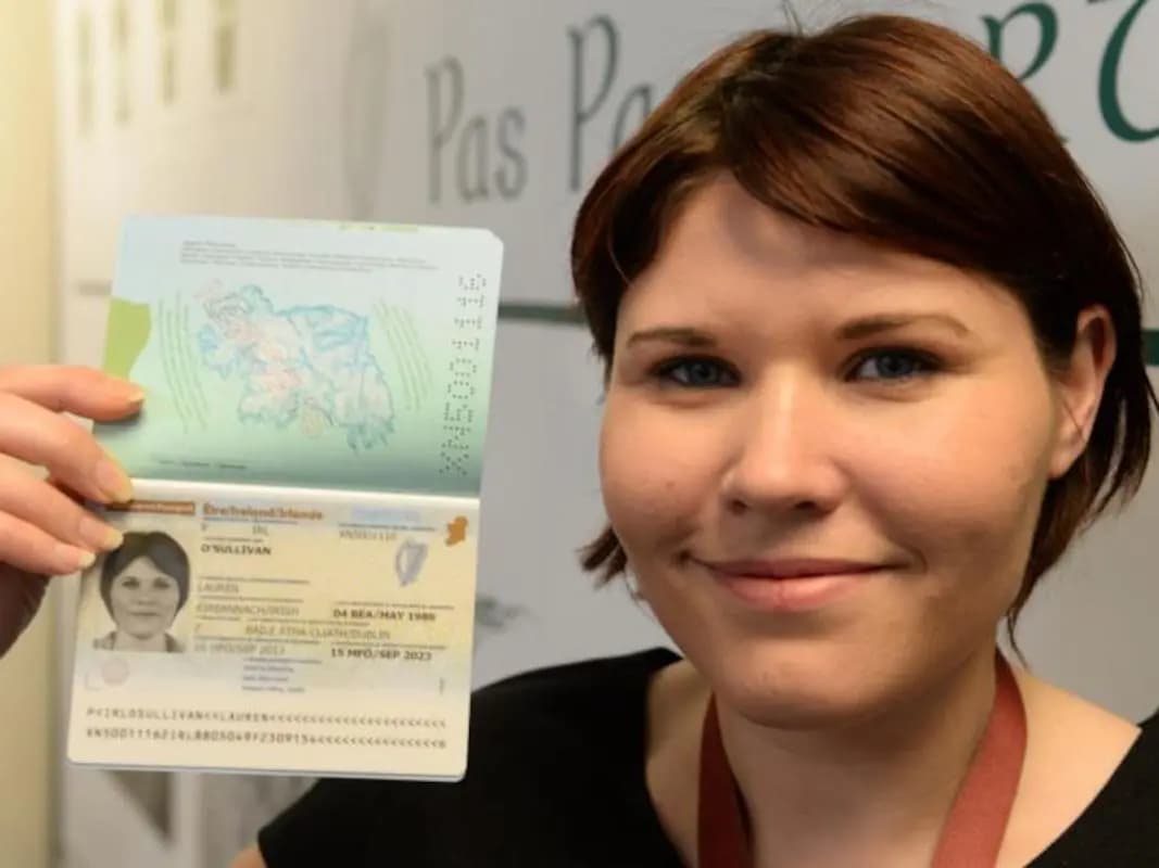 Ireland passport printing error: cause e rimborso